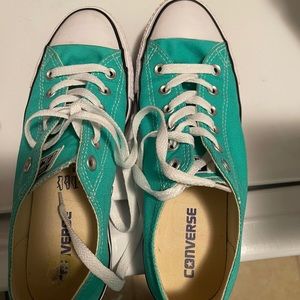 Converse Shoes Size 9 Women’s